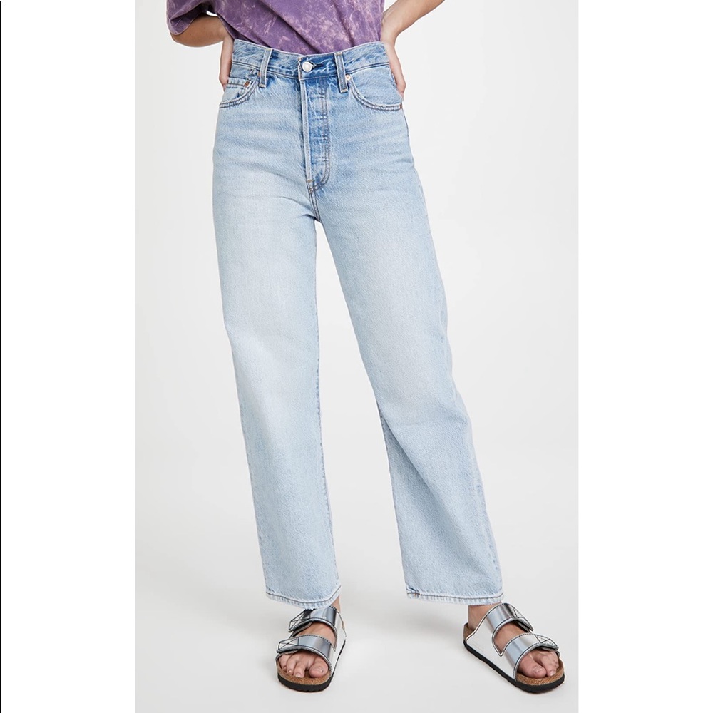 Levi’s Ribcage Straight Ankle Jeans